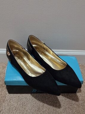 Bellini Black Pointed Flats with Gold Interior